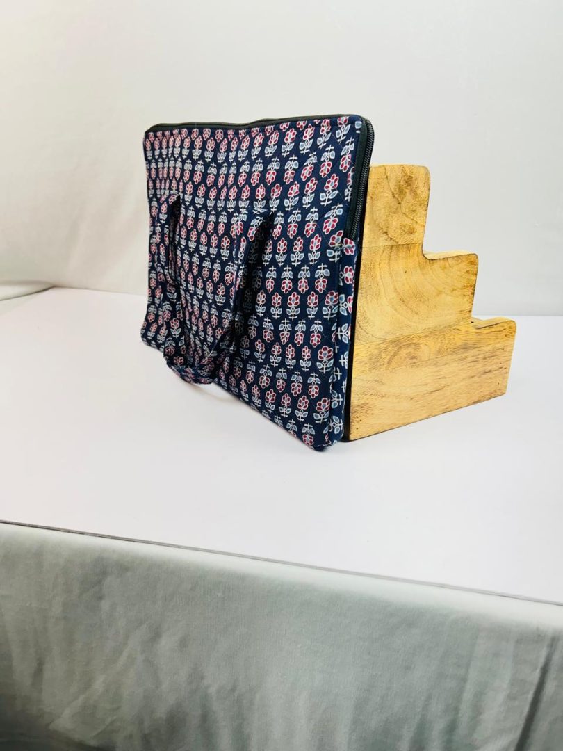 Nirjhari Handcrafted Cotton Laptop Sleeve | Navy Screen Print - Image 4